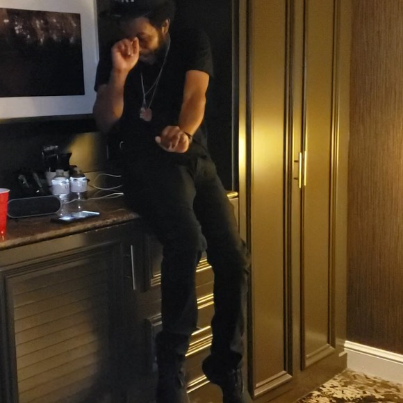 Meet your Posher, Keo - Picture 1 of 1